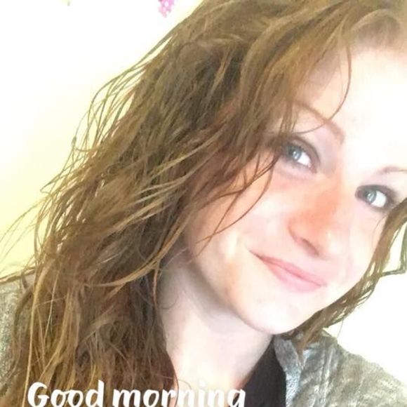 Meet your Posher, Steph - Picture 1 of 1